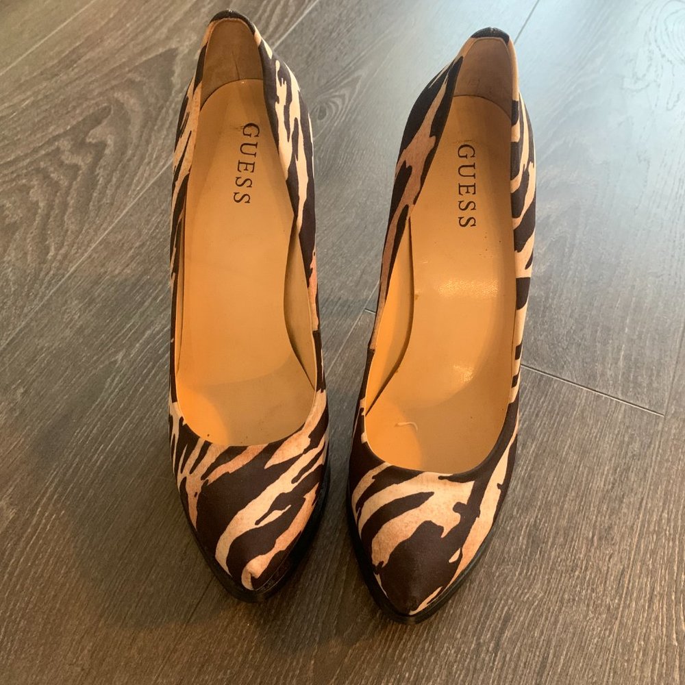 Heels - Picture 5 of 5